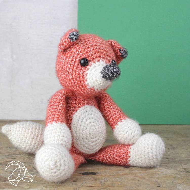 Splinter Fox Crochet Kit by Hardicraft