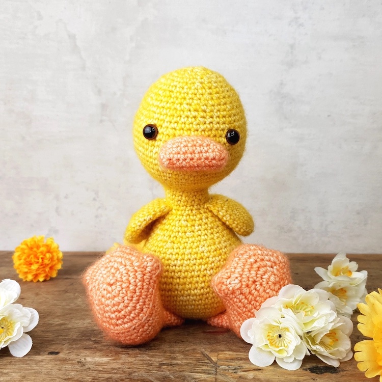 Abby Duck Crochet Kit by Hardicraft