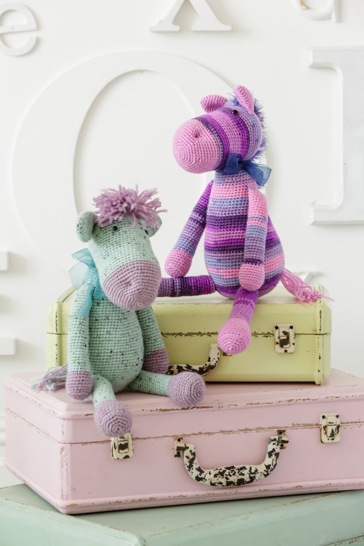 Crochet Pattern - Stylecraft 9354 DK Stable Mates, Horse and Donkey