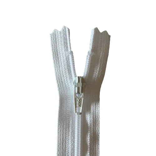  Zip - 18cm Closed End Nylon - White 501