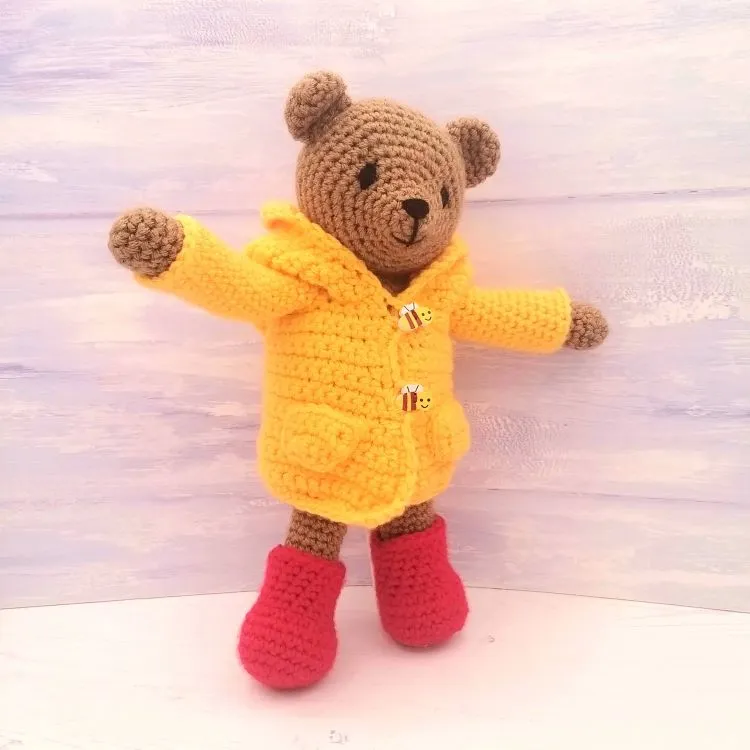 Crochet Pattern - Waffles the Bear Booklet by Wee Woolly Wonderfuls