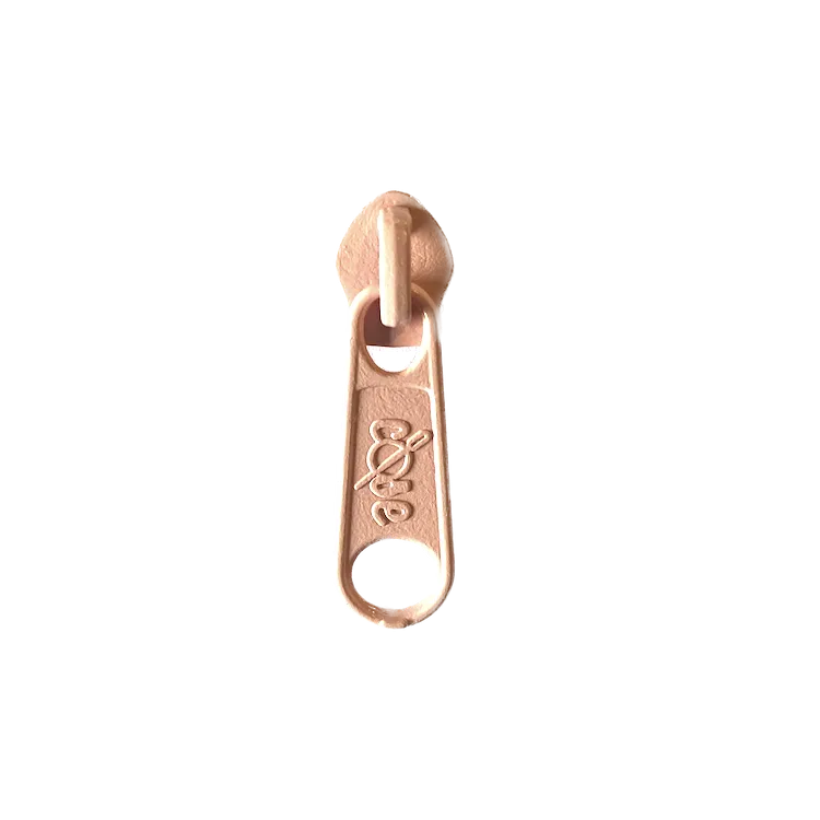 No 5 Antique Rose Soft Pink Long Zipper Pull