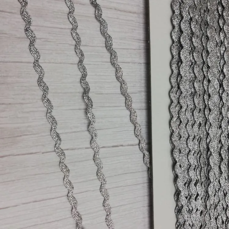 7mm Ric Rac in Silver 651c