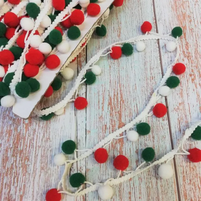 16mm Christmas Pom Pom Trim